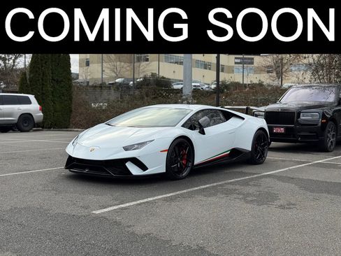 Used 2018 Lamborghini Huracan Performante image 1