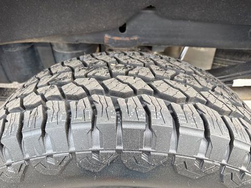 Used 2020 Chevrolet Silverado 1500 RST image 35