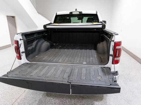 Used 2023 RAM 1500 Limited image 12
