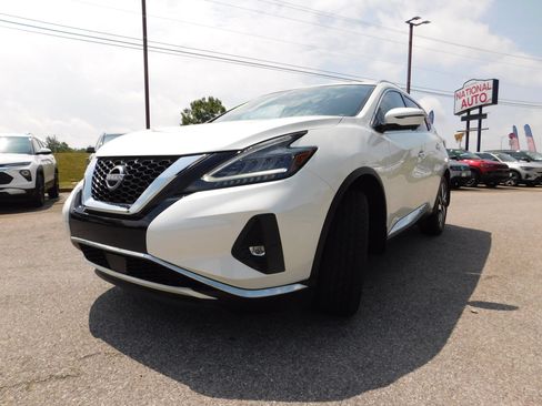 Used 2023 Nissan Murano SL FWD image 4