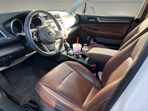Used 2018 Subaru Outback 3.6R Touring w/ Popular Package #3 image 7