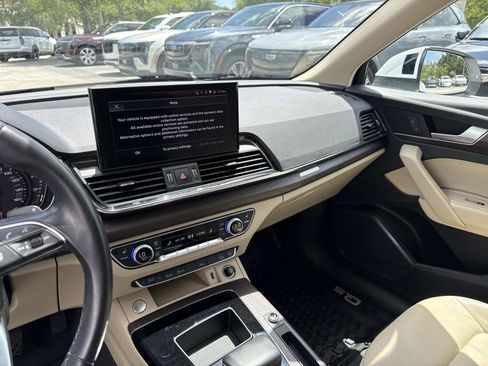Used 2022 Audi Q5 2.0T Premium AWD/4WD image 24