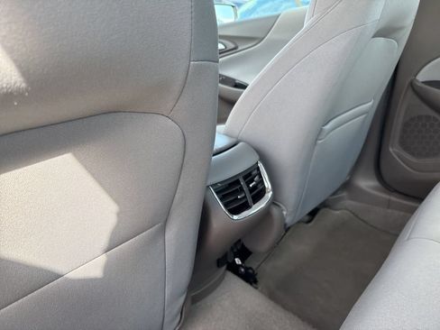 Used 2024 Chevrolet Malibu LT FWD image 26