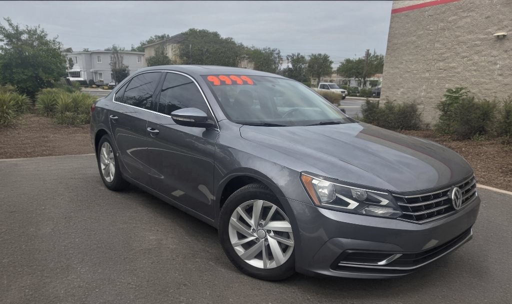 Used 2018 Volkswagen Passat 2.0T SE FWD image 1