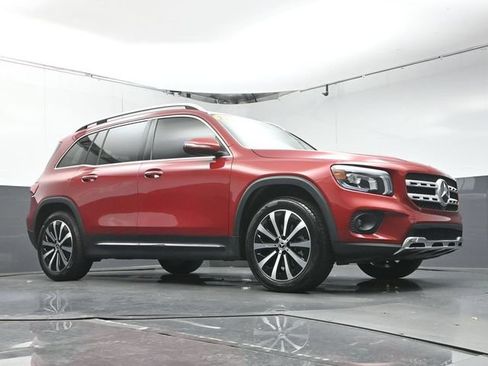 Used 2022 Mercedes-Benz GLB 250 image 39