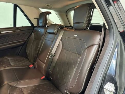 Used 2018 Mercedes-Benz GLE 43 AMG 4MATIC w/ Premium 3 Package image 24