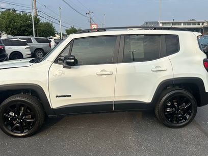 Used 2022 Jeep Renegade Altitude w/ Sun/Sound Group