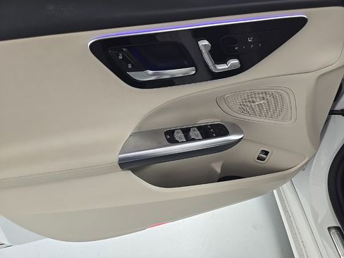 Used 2022 Mercedes-Benz C 300 C 300 image 16