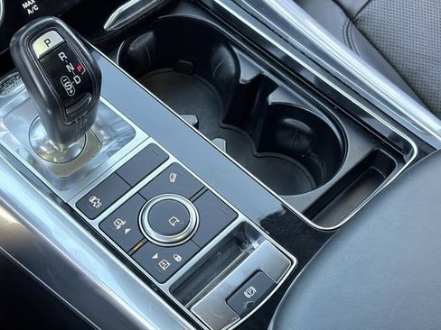 Used 2022 Land Rover Range Rover Sport HSE Silver Edition image 17