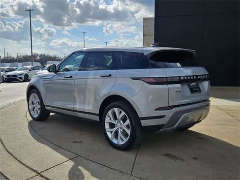Used 2020 Land Rover Range Rover Evoque SE image 6