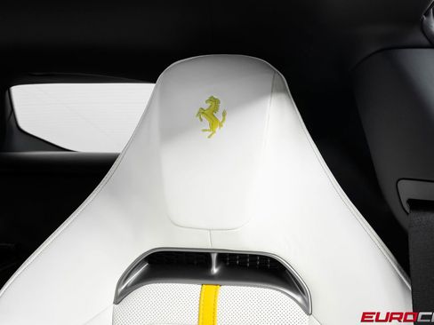 Used 2025 Ferrari 12Cilindri RWD image 46