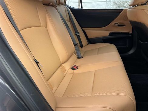 Used 2022 Lexus ES 350 w/ Premium Package image 23