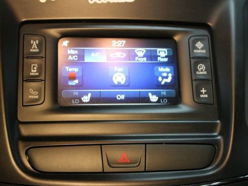 Used 2016 Chrysler 200 S AWD/4WD image 24
