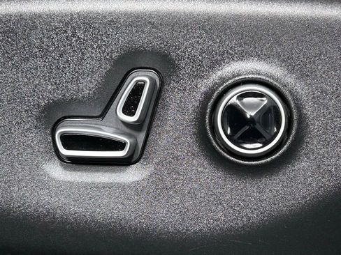 Used 2022 Chrysler Pacifica Pinnacle image 34