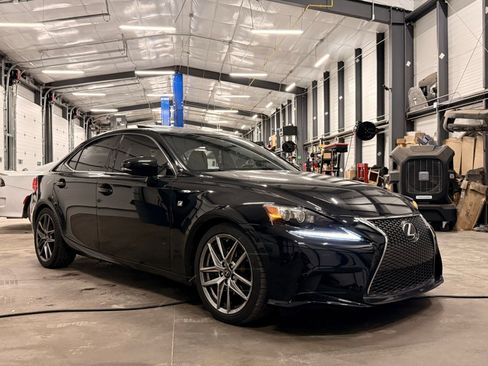 Used 2015 Lexus IS 250 AWD w/ F-Sport Package image 4