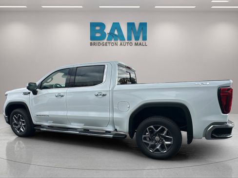 New 2026 GMC Sierra 1500 SLT w/ SLT Premium Package image 6