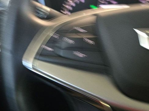 Used 2019 Cadillac XT5 Luxury image 25