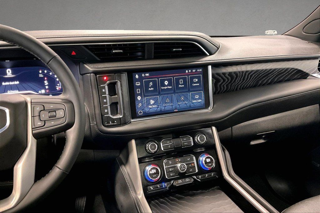Used 2024 GMC Yukon Denali AWD/4WD image 10
