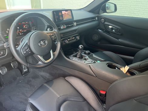 Used 2023 Toyota Supra Premium image 12