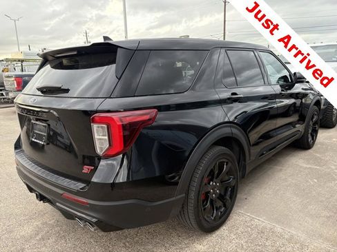 Used 2021 Ford Explorer ST w/ Equipment Group 401A image 5