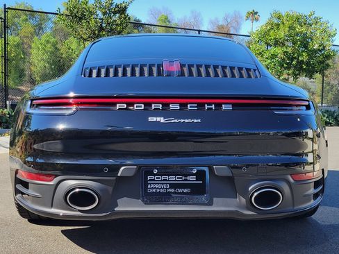 Certified 2024 Porsche 911 Carrera RWD image 5