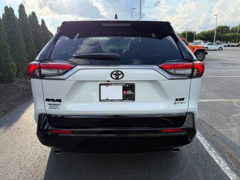 Certified 2025 Toyota RAV4 XSE w/ Weather Package AWD/4WD image 3