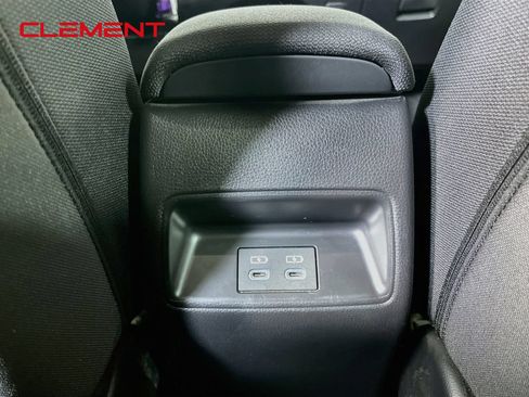 Used 2026 Toyota Corolla LE FWD image 31