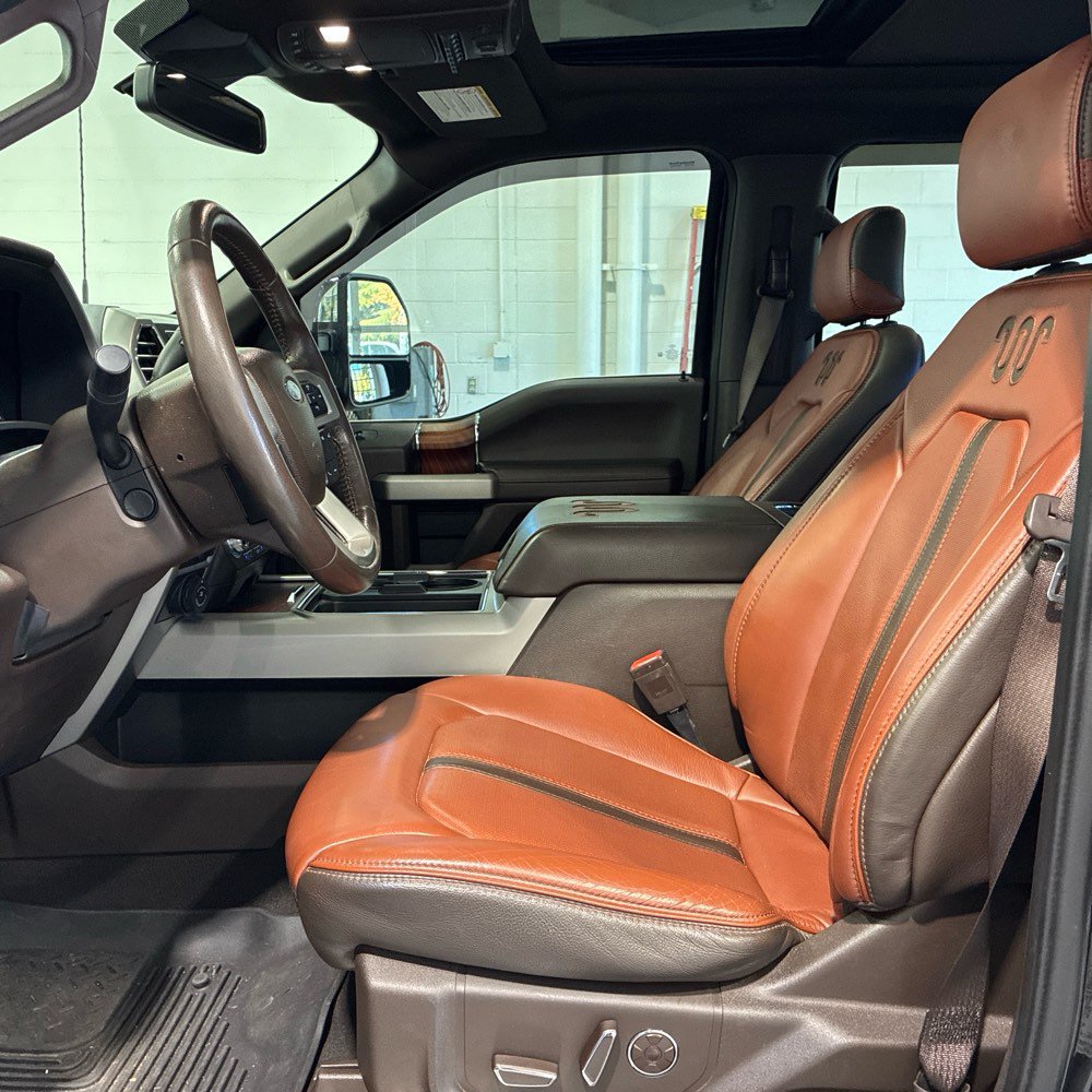 Used 2021 Ford F250 King Ranch w/ King Ranch Ultimate Package AWD/4WD image 22