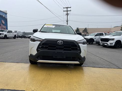 Certified 2026 Toyota Corolla Cross L AWD/4WD image 5