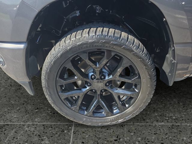 Used 2024 RAM 1500 Big Horn AWD/4WD image 16