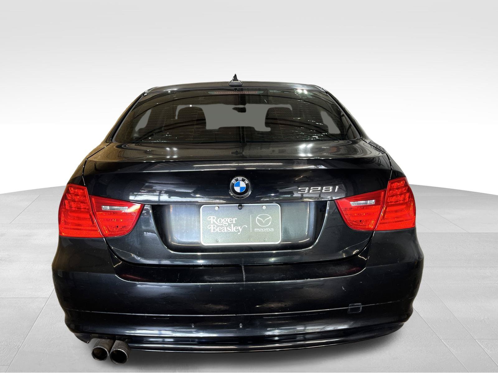 Used 2009 BMW 328i Sedan RWD image 6