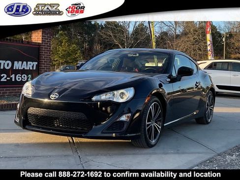 Used 2013 Scion FR-S Base image 3
