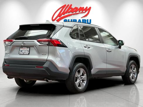 Used 2024 Toyota RAV4 XLE FWD image 4