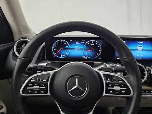 Used 2020 Mercedes-Benz GLB 250 4MATIC image 20
