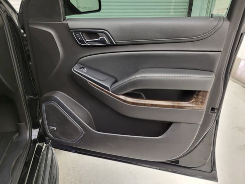 Used 2017 Chevrolet Tahoe LT image 38