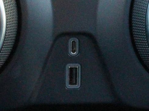 Used 2023 Chevrolet Blazer LT w/ Convenience Package image 25