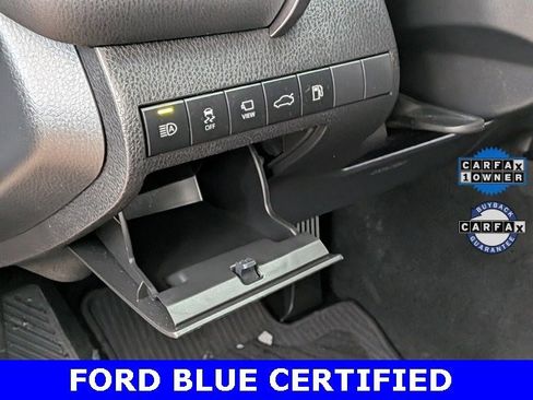 Used 2018 Toyota Camry XLE image 14