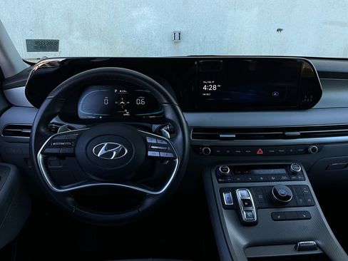 Used 2025 Hyundai Palisade SEL image 15
