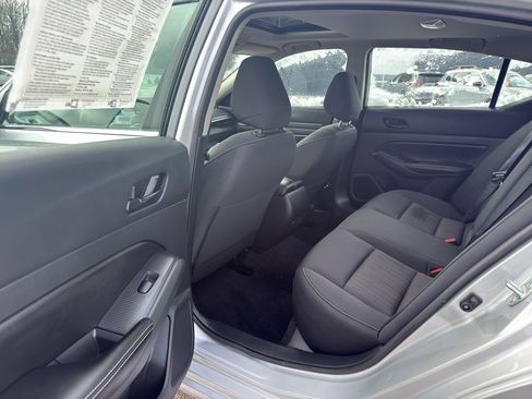 Certified 2024 Nissan Altima 2.5 SV w/ SV Premium Package image 27