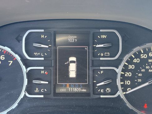 Used 2020 Toyota Tundra SR5 w/ SR5 Leather Package AWD/4WD image 27