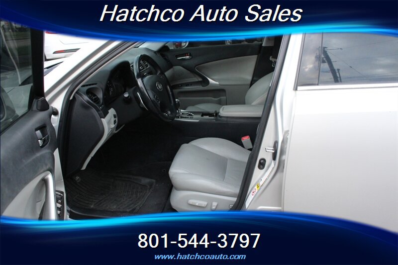 Used 2008 Lexus IS 250 AWD image 9