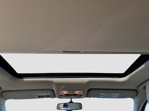 Used 2016 Toyota Highlander Limited image 15