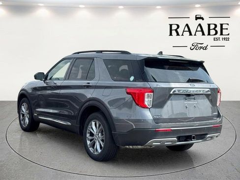 Used 2023 Ford Explorer XLT w/ Equipment Group 202A AWD/4WD image 10