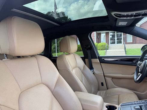 Used 2017 Porsche Macan S AWD/4WD image 27