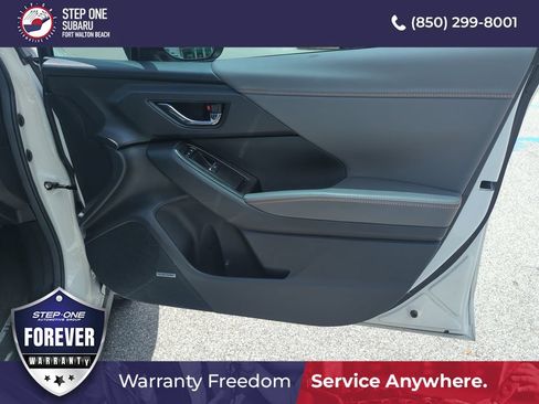 Certified 2025 Subaru Crosstrek 2.5i Limited w/ Popular Package #3A AWD/4WD image 33