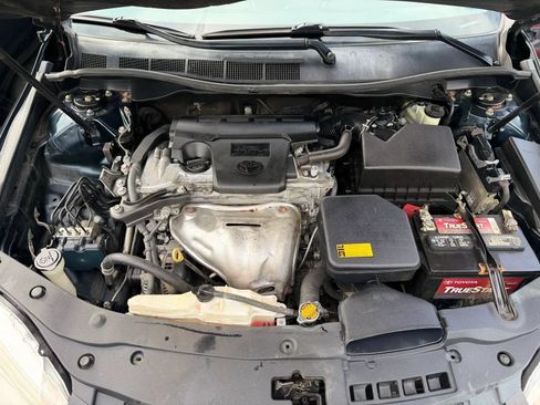 Used 2015 Toyota Camry LE FWD image 11