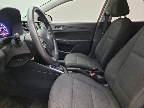 Used 2021 Hyundai Accent SE image 16