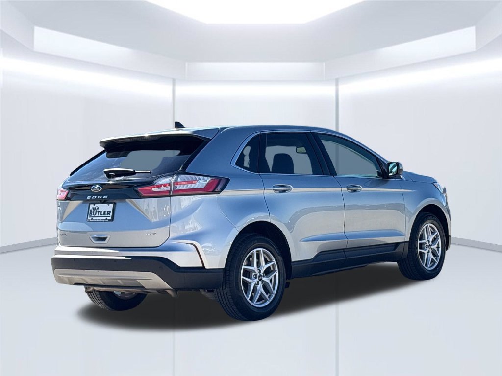 Used 2024 Ford Edge SEL AWD/4WD image 7