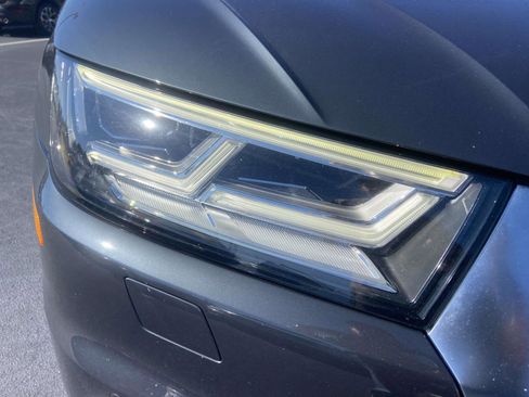 Used 2018 Audi Q5 2.0T Premium Plus w/ Premium Plus Package image 4