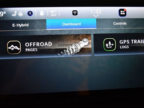 Used 2024 Jeep Wrangler High Altitude AWD/4WD image 65